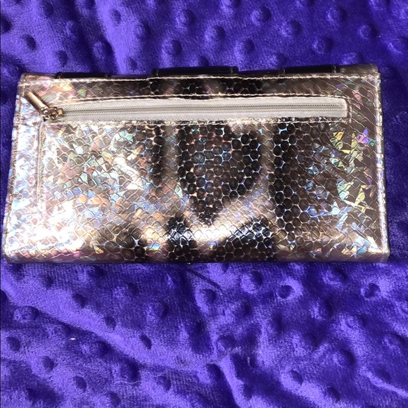 Haley Beez purse and matching wallet! - Picture 6 of 6